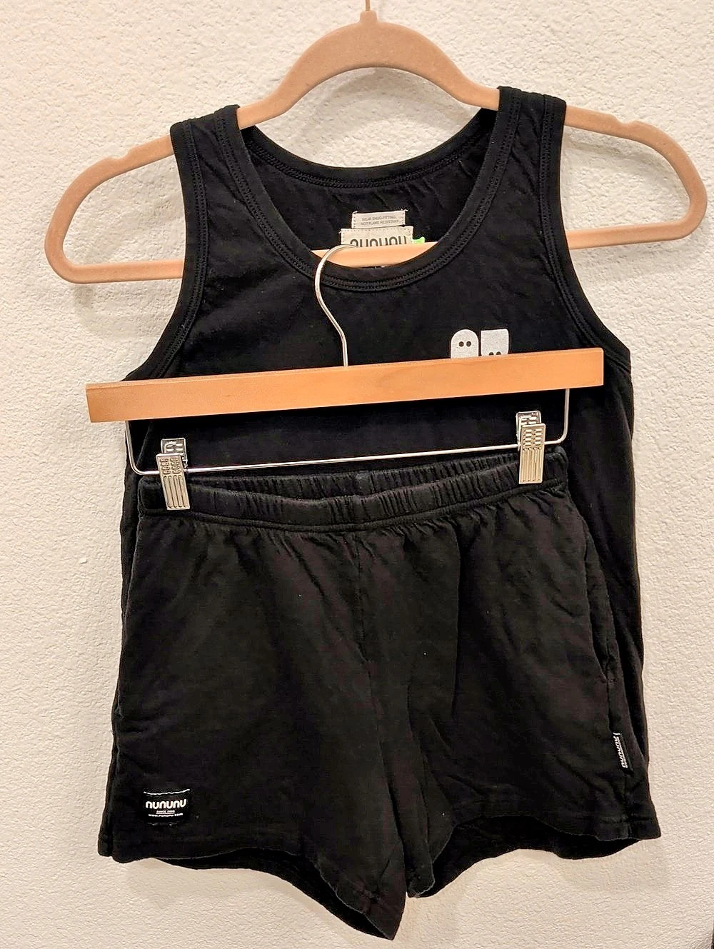 NWOT NUNUNU Black Sleepwear Matching Set Pockets Spookies Adorable Ghosts